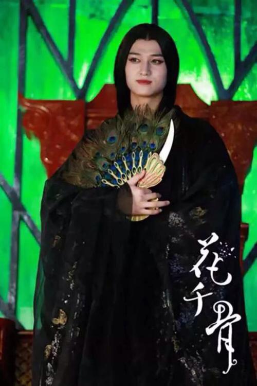 花千骨中杀阡陌对白子画说,你若动她一分我便屠你满门,是那集说的