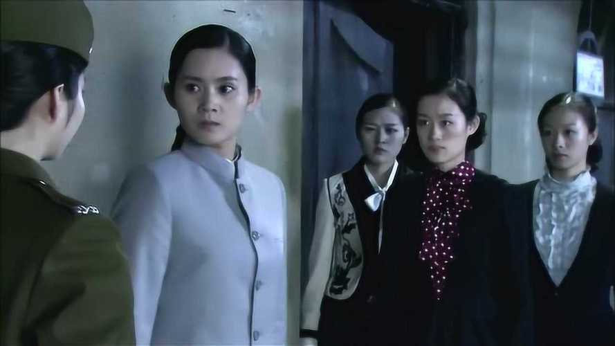 捡来的孩子电影剧情介绍(高中生捡弃婴电影叫什么名字)