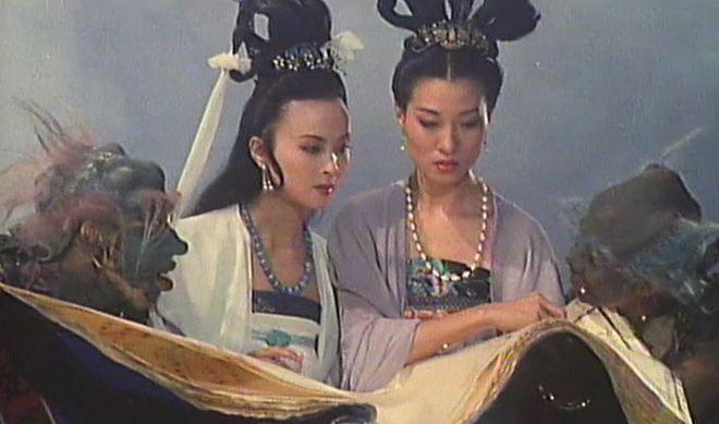 一群鬼差来抓人,观音菩萨显灵驱走鬼差!请问这是哪部电影上的